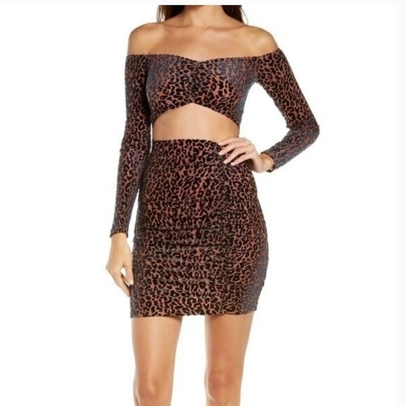 Naked wardrobe Leopard Animal print long sleeve Mini dress size L - Picture 3 of 9